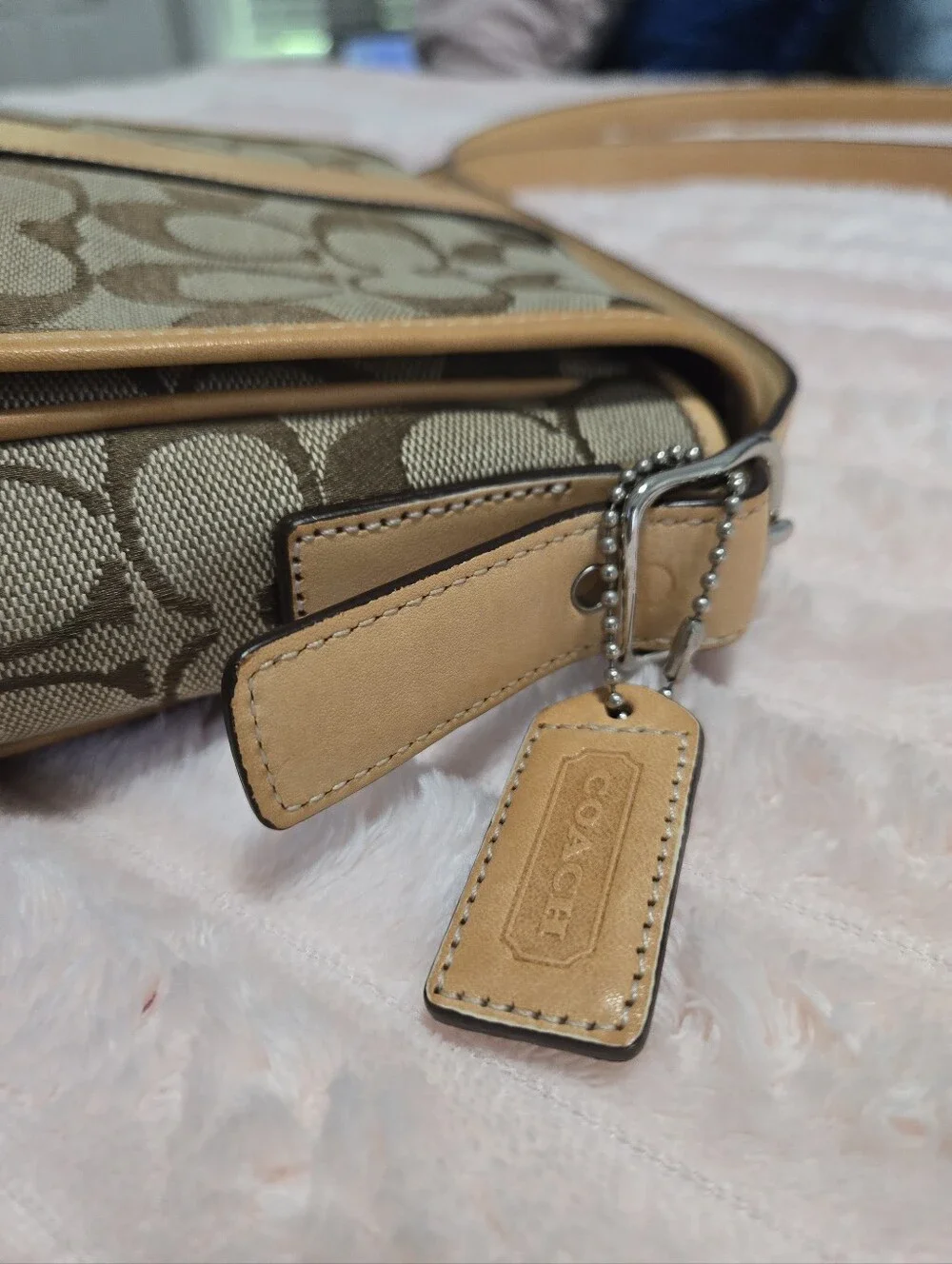 Coach Signature Canvas Messenger Crossbody Bag 2003 Vintage - Picture 8 of 14